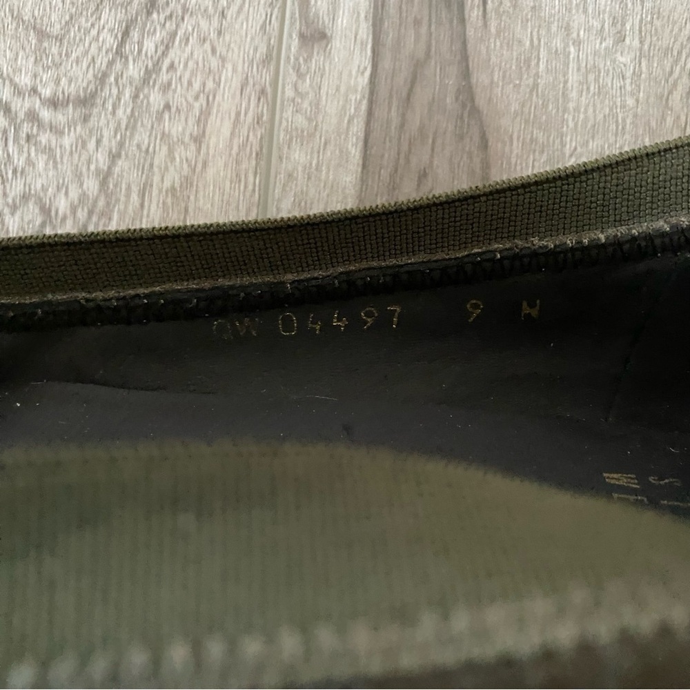 Stuart Weitzman Green Leather Wedge Heels Shoes Women’s Size 9 N - Picture 4 of 9